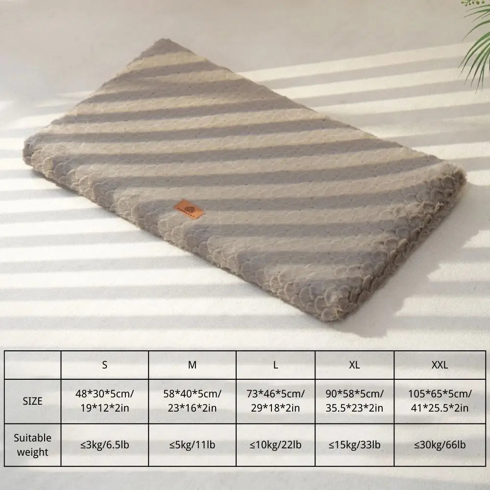 Calming Anti-Anxiety Dog Crate Mat – Plush Faux Fur | PuppyPaw™