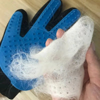 Pet Grooming Glove – Deshedding Massage Brush | PuppyPaw™
